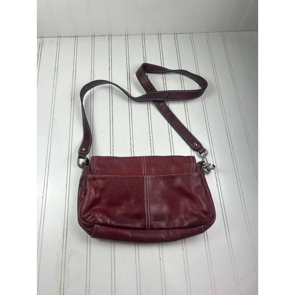 Sophia Caperelli Vintage Y2K 2000's Red Genuine Leather Small Shoulder Handbag - Picture 3 of 14